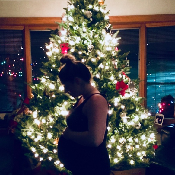 Meet your Posher, Jessica - Picture 1 of 1